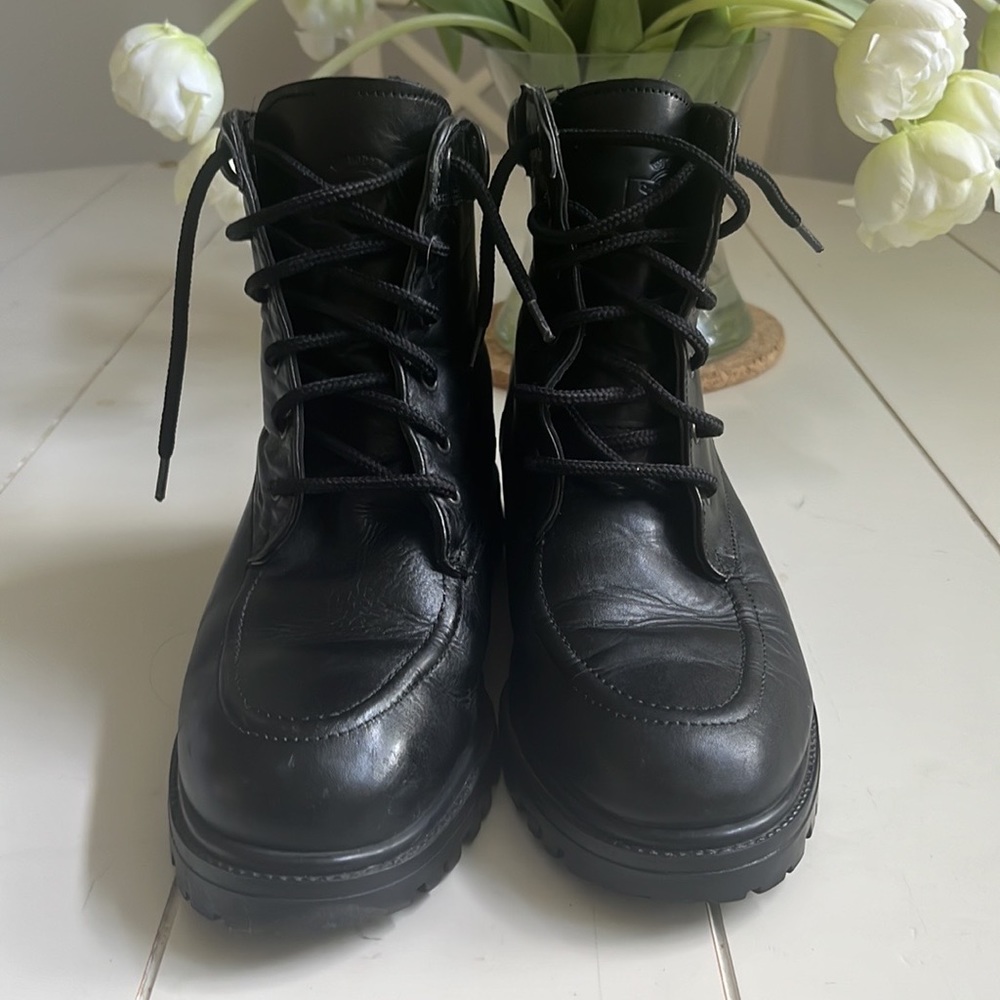 Black Leather Lace up boots with small buckle detailing, 6/6.5